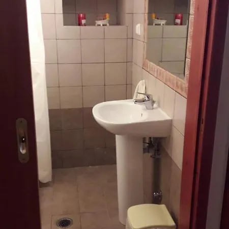 Traditional House In Apartament Koronos