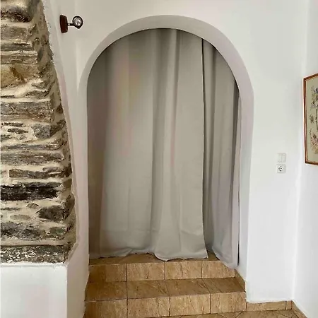 Traditional House In Apartament *